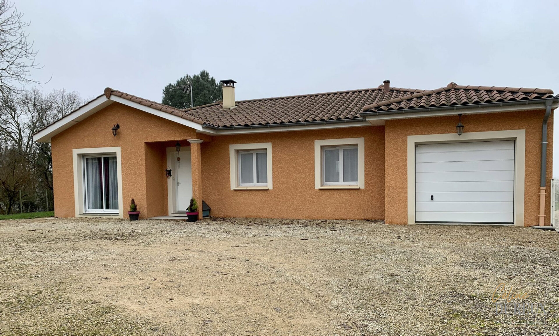 Villa récente